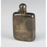A gentleman's Edwardian silver hip flask with cup base Sheffield 1906, 120 grams, 10.5cm