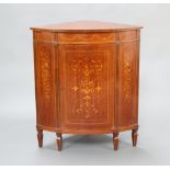 Edwards and Roberts, an Edwardian inlaid mahogany and crossbanded corner cabinet, the upper