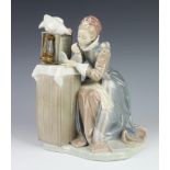 A Lladro figure "The Summer Barn Theatre Presents Elizabeth The Queen" 25cm (This figure is a