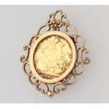 A Victorian sovereign 1899 in a 4 gram 9ct mount