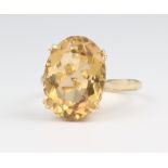 A 9ct yellow gold topaz ring, 4.5 grams, size Q 1/2
