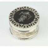 An Edwardian silver and tortoiseshell trinket box, London 1910, maker William Comyns, 5cm