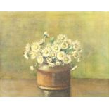 Vera Jannoch, oil on canvas, signed, still life of daisies 19cm x 24cm