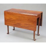 A Georgian mahogany drop flap dining table raised on turned supports 71cm h x 99cm x 41cm Sun
