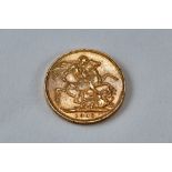 A 1903 GOLD SOVEREIGN, Edward VII, approx 8 grams.