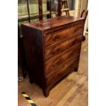 AN EARLY 19th CENTURY COUNTRY MADE MAHOGANY CHEST OF DRAWERS,
