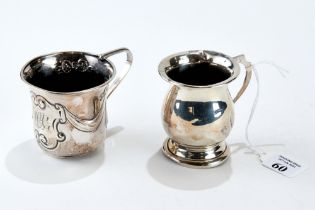 AN EDWARDIAN SILVER CHRISTENING MUG embossed with drapery, maker: R.P.