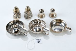 A PAIR OF SILVER PICNIC CONDIMENTS, Birmingham 1978, a pair of overlaid silver PEPPERETTES,