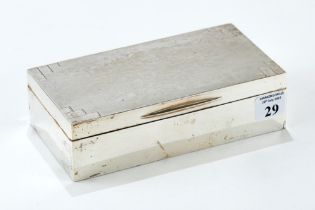 AN ART DECO RECTANGULAR SILVER ENGINE TURNED CIGARETTE BOX, maker: Mappin & Webb, London 1933.