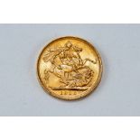 A 1906 GOLD SOVEREIGN, Edward VII, approx 8 grams.