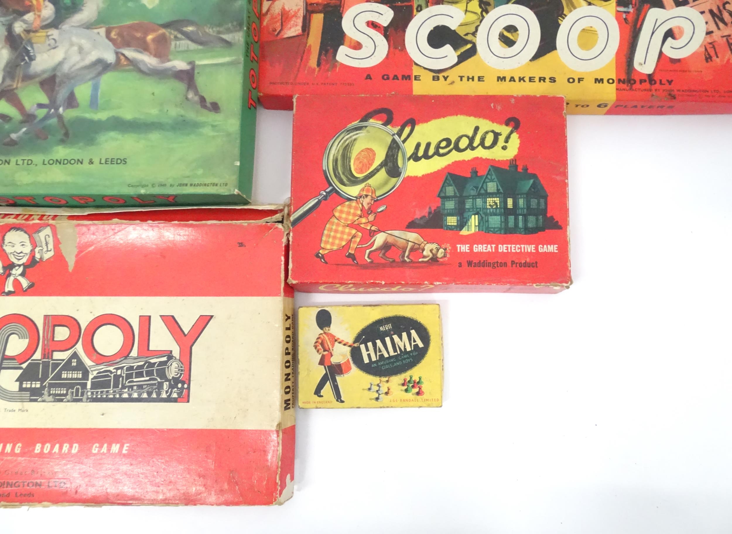 A quantity of assorted vintage board games to include Scoop, Cluedo etc. Please Note - we do not - Bild 21 aus 23