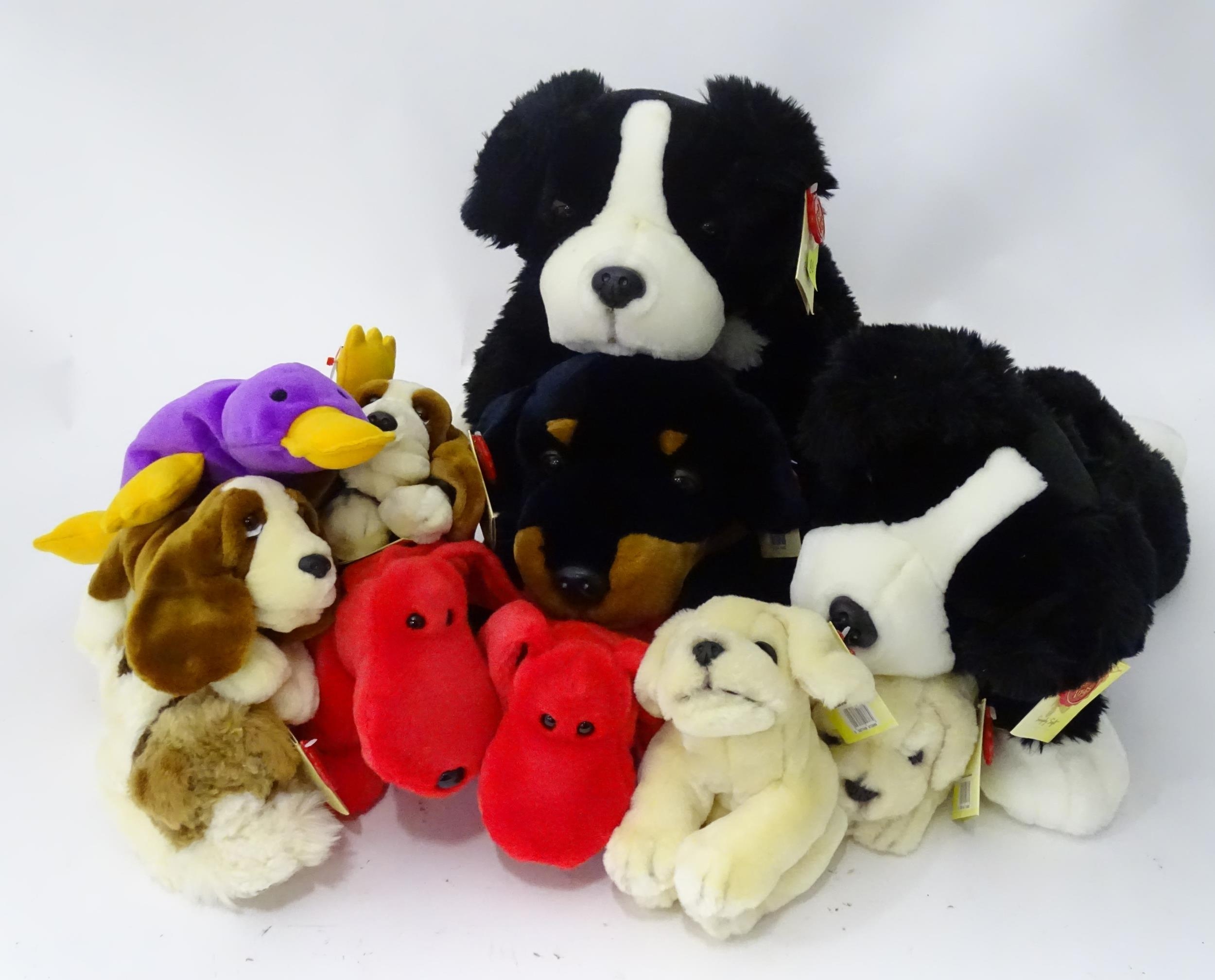A quantity of assorted Keel soft toys and TY toys to include dogs, rabbits, lions, etc. Please - Bild 5 aus 7