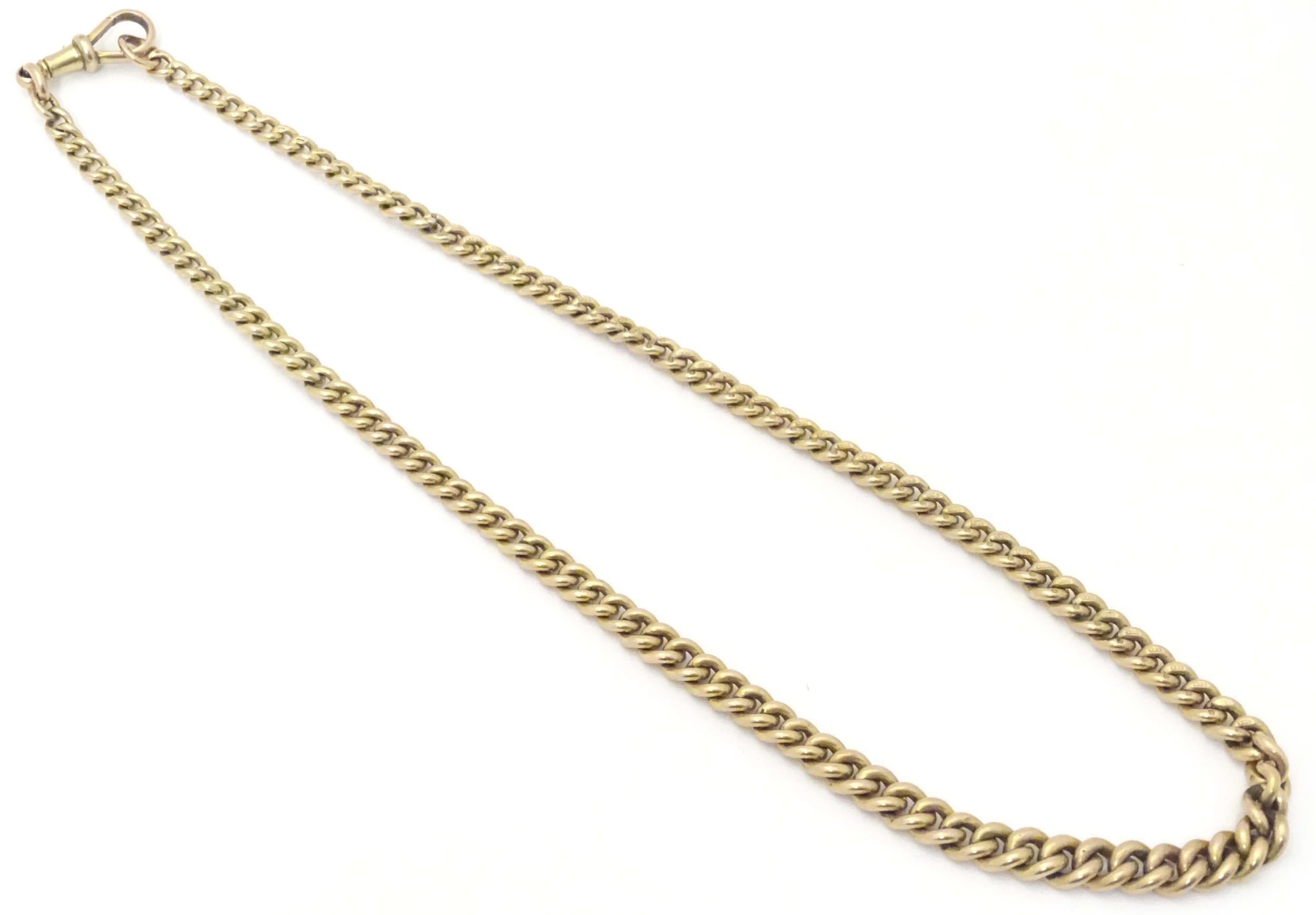A 9ct gold graduated curblink watch chain. Approx 16" long Please Note - we do not make reference to - Image 3 of 6