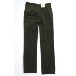 Sporting / Country pursuits: A pair of Laksen Sutherland corduroy in moss green, size UK 50, new