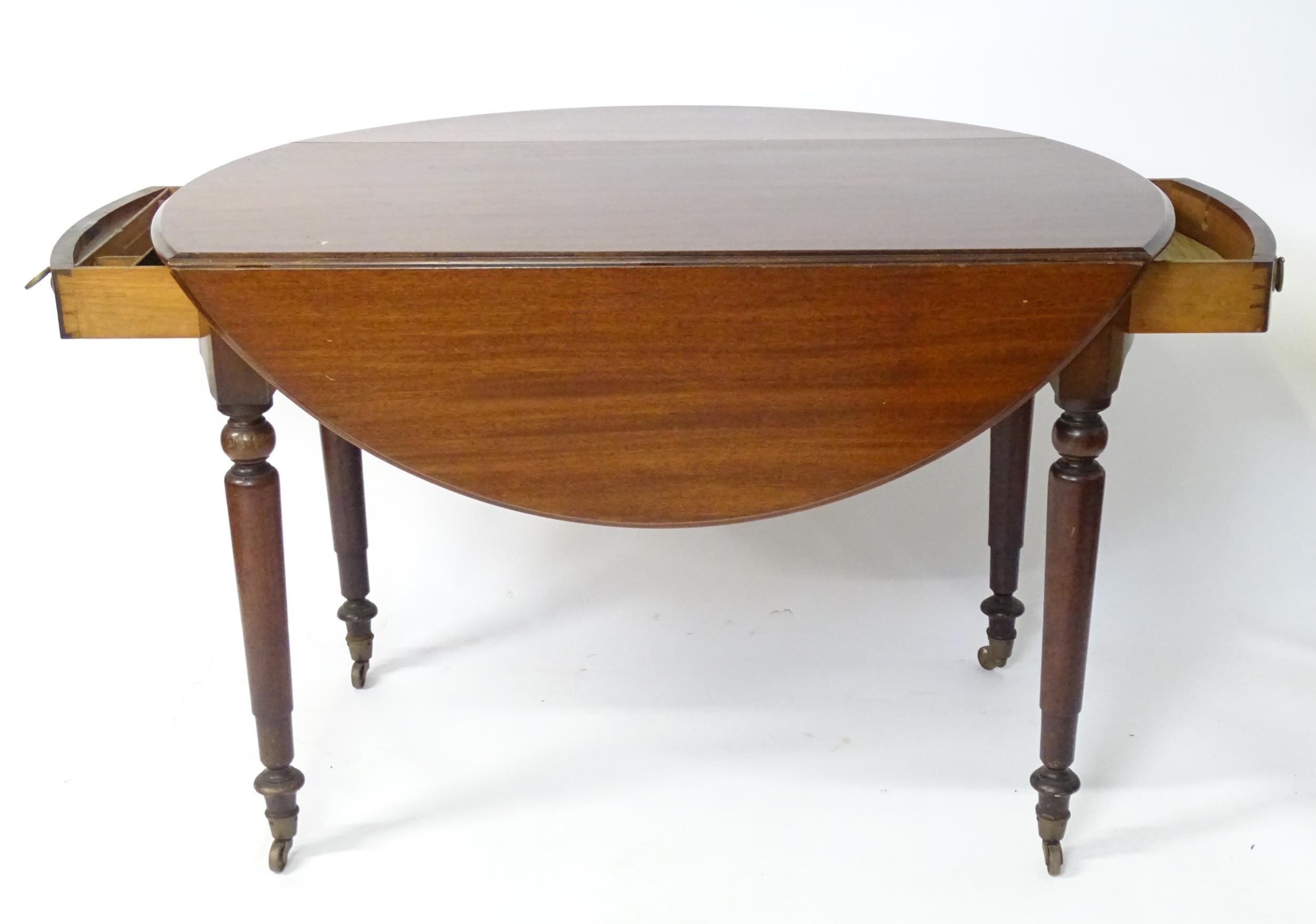 A mahogany drop leaf table. Approx. 24" long Please Note - we do not make reference to the condition - Image 5 of 6