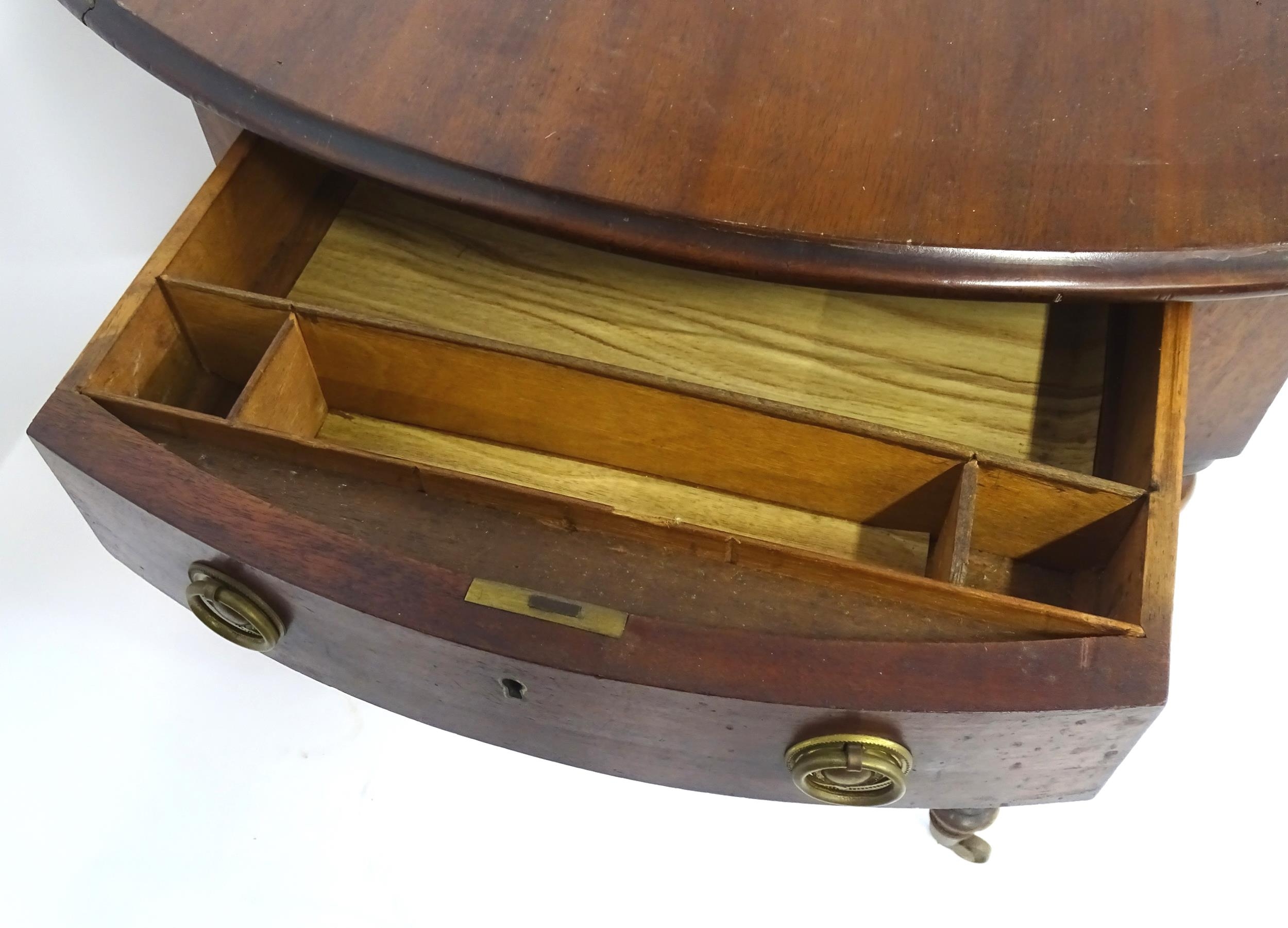 A mahogany drop leaf table. Approx. 24" long Please Note - we do not make reference to the condition - Image 6 of 6