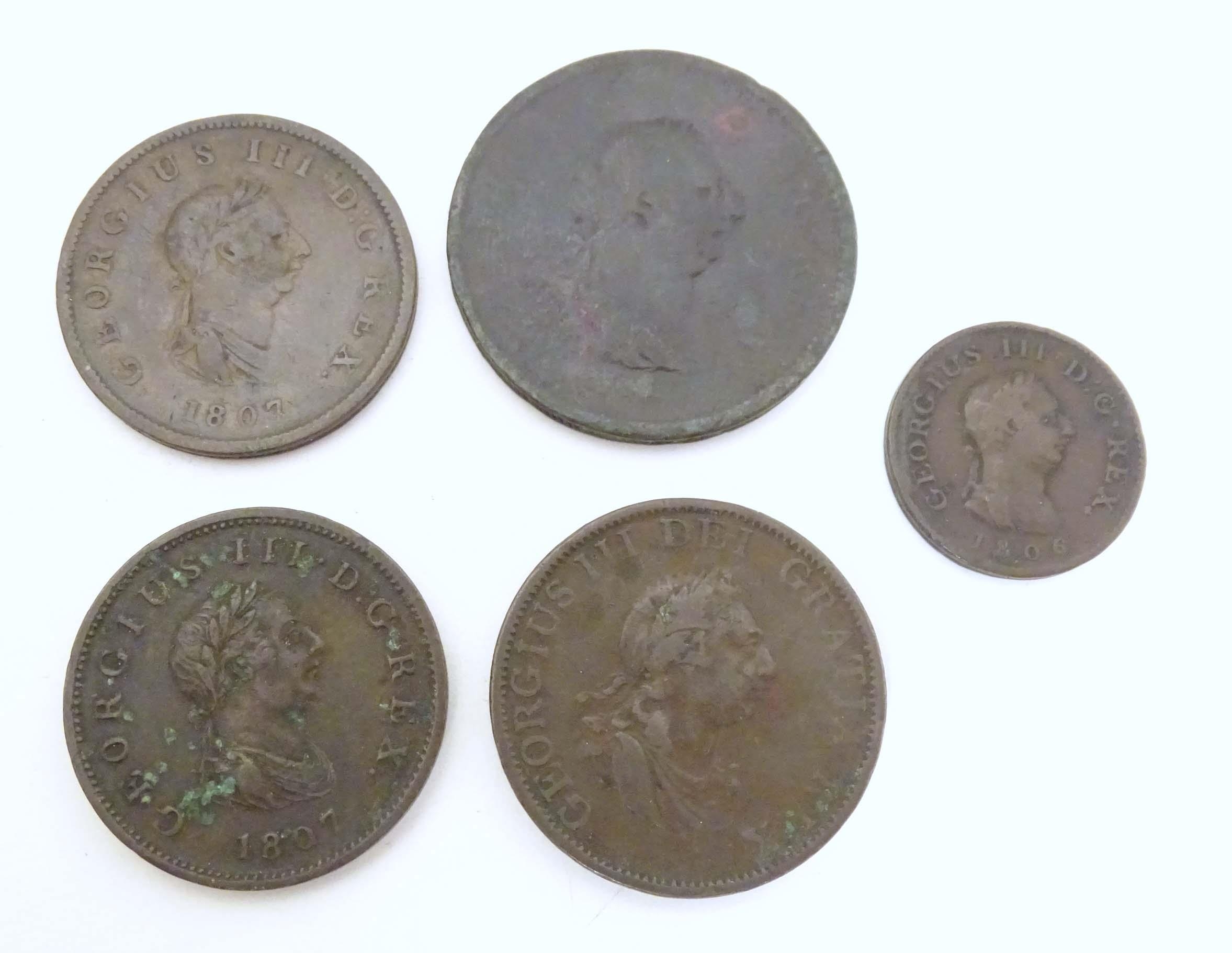 Coins: Assorted 18thC and later coins and tokens to include a Geo III 'Ceylon 1 half silver' 1815 - Image 13 of 13