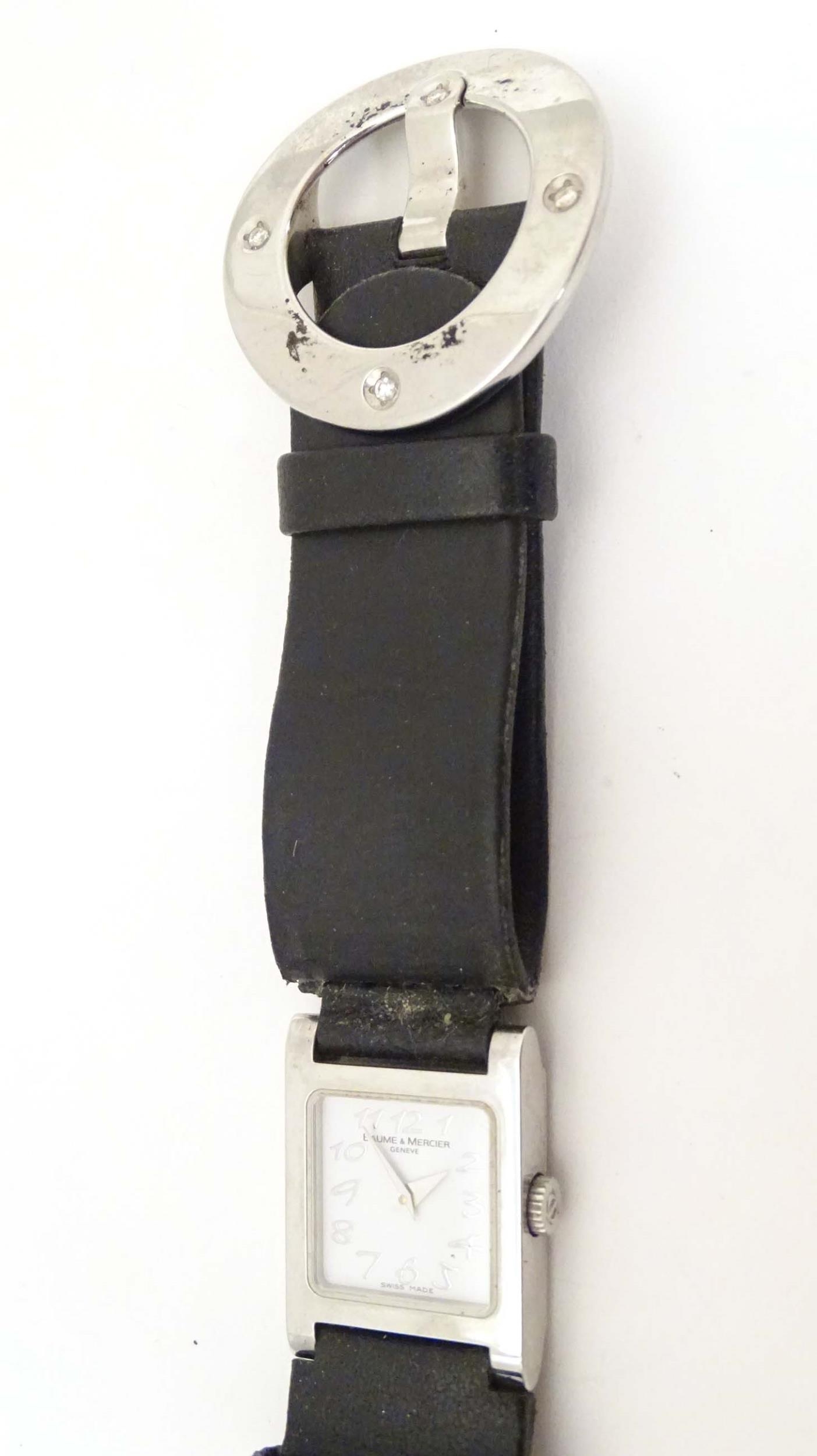 A Baume & Mercier Vice Versa quartz wrist watch, the case signed and numbered having a black leather - Image 4 of 12