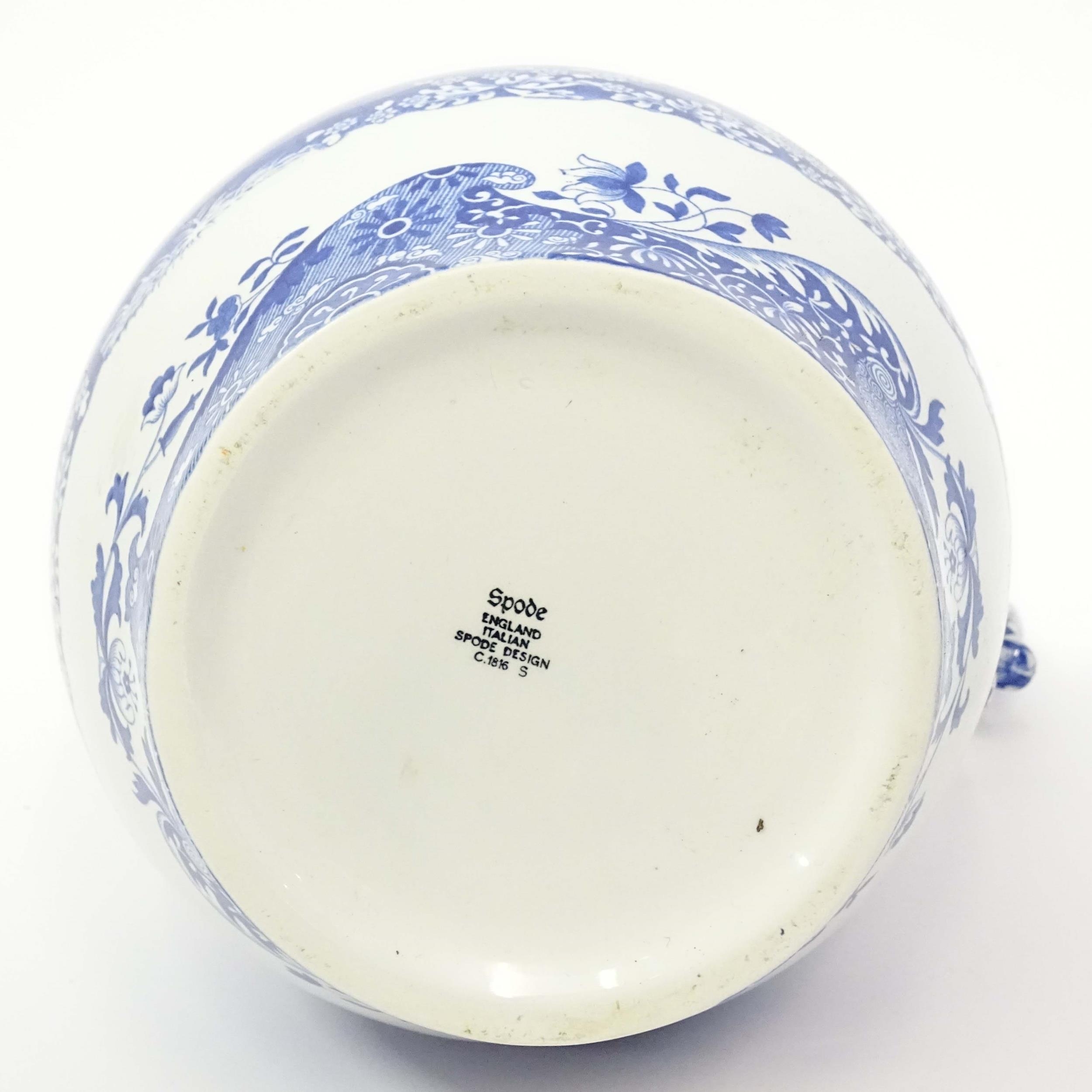 A quantity of blue and white Copeland Spode and Spode tea and dinner wares in the Italian pattern to - Bild 26 aus 29