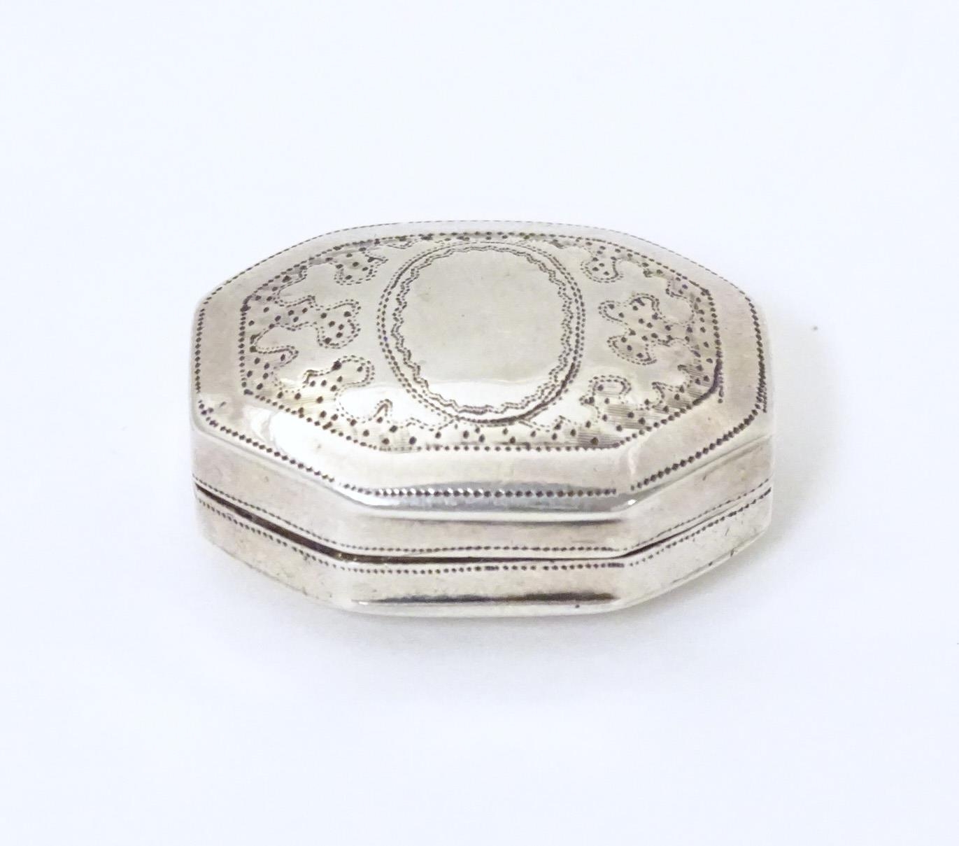 A Geo III silver vinaigrette with engraved decoration opening to reveal gilded interior and - Image 2 of 8