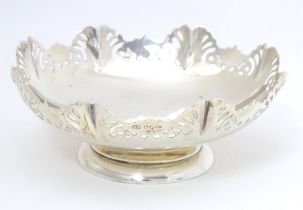 A silver bon bon dish with pierced decoration hallmarked Sheffield 1957, maker Viner's Ltd.