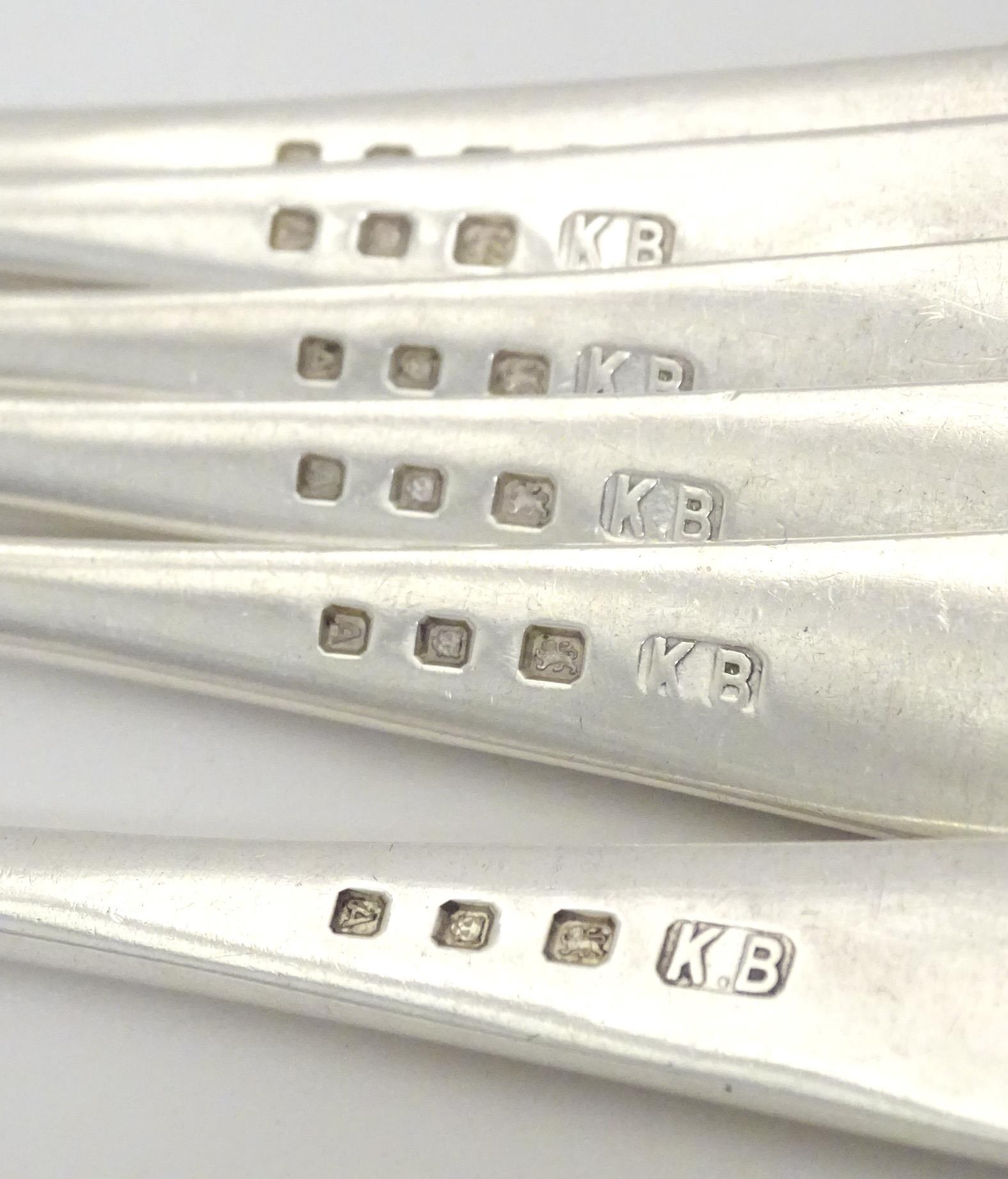 A set of six silver forks hallmarked London 1936, maker Kemp Brothers. Approx. 7 1/2" long (6) - Image 2 of 6