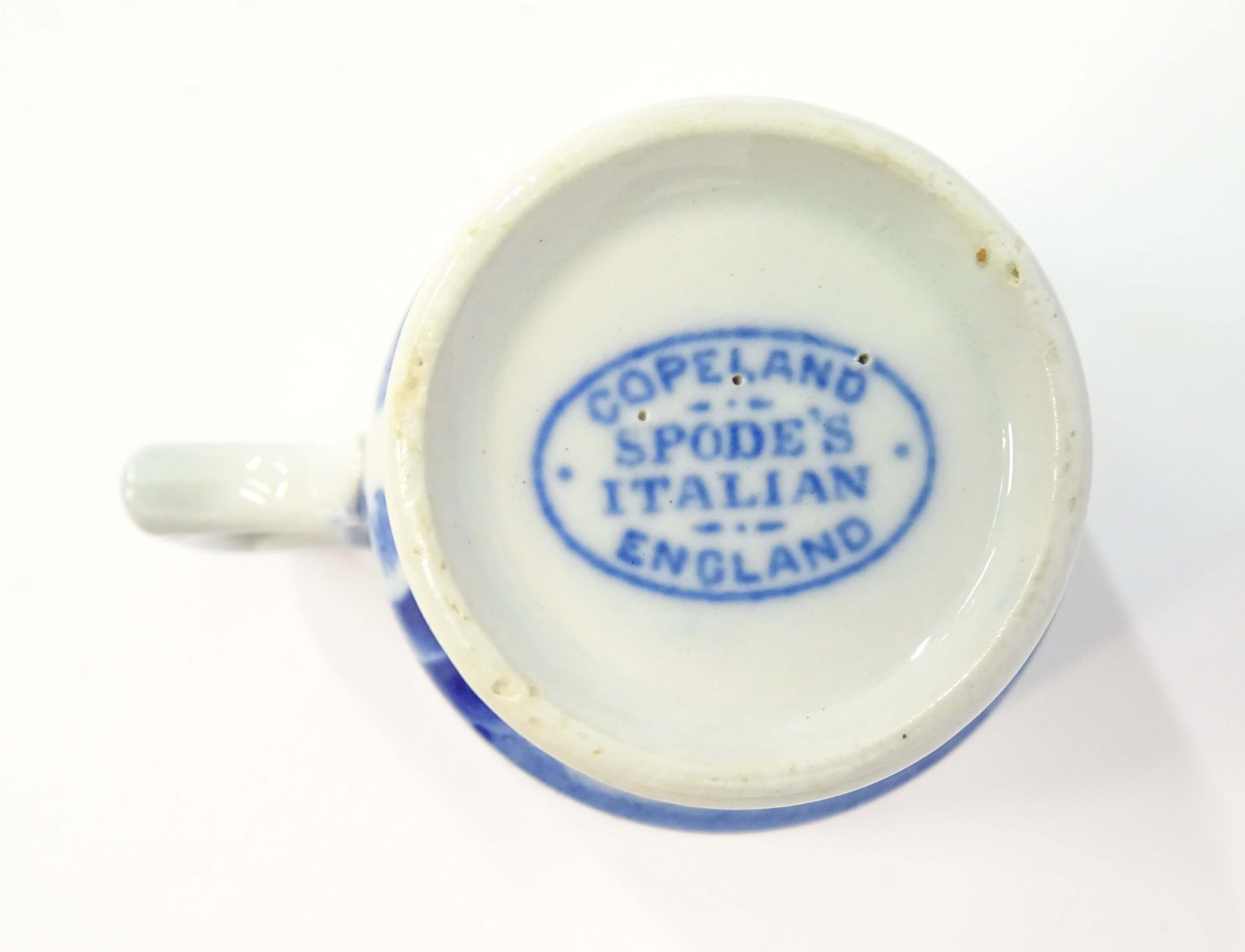A quantity of blue and white Copeland Spode and Spode tea and dinner wares in the Italian pattern to - Bild 17 aus 29
