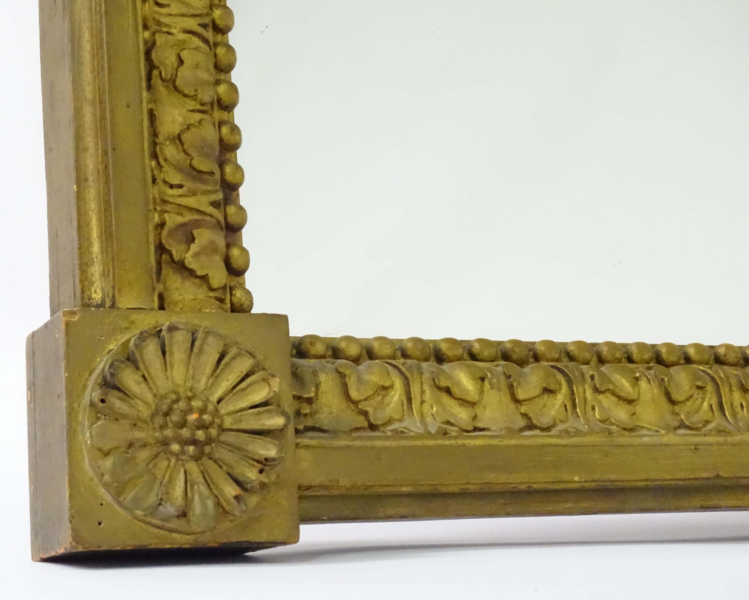 A late 18th / early 19thC mirror with a giltwood and gesso frame, having carved florets to the - Image 6 of 6