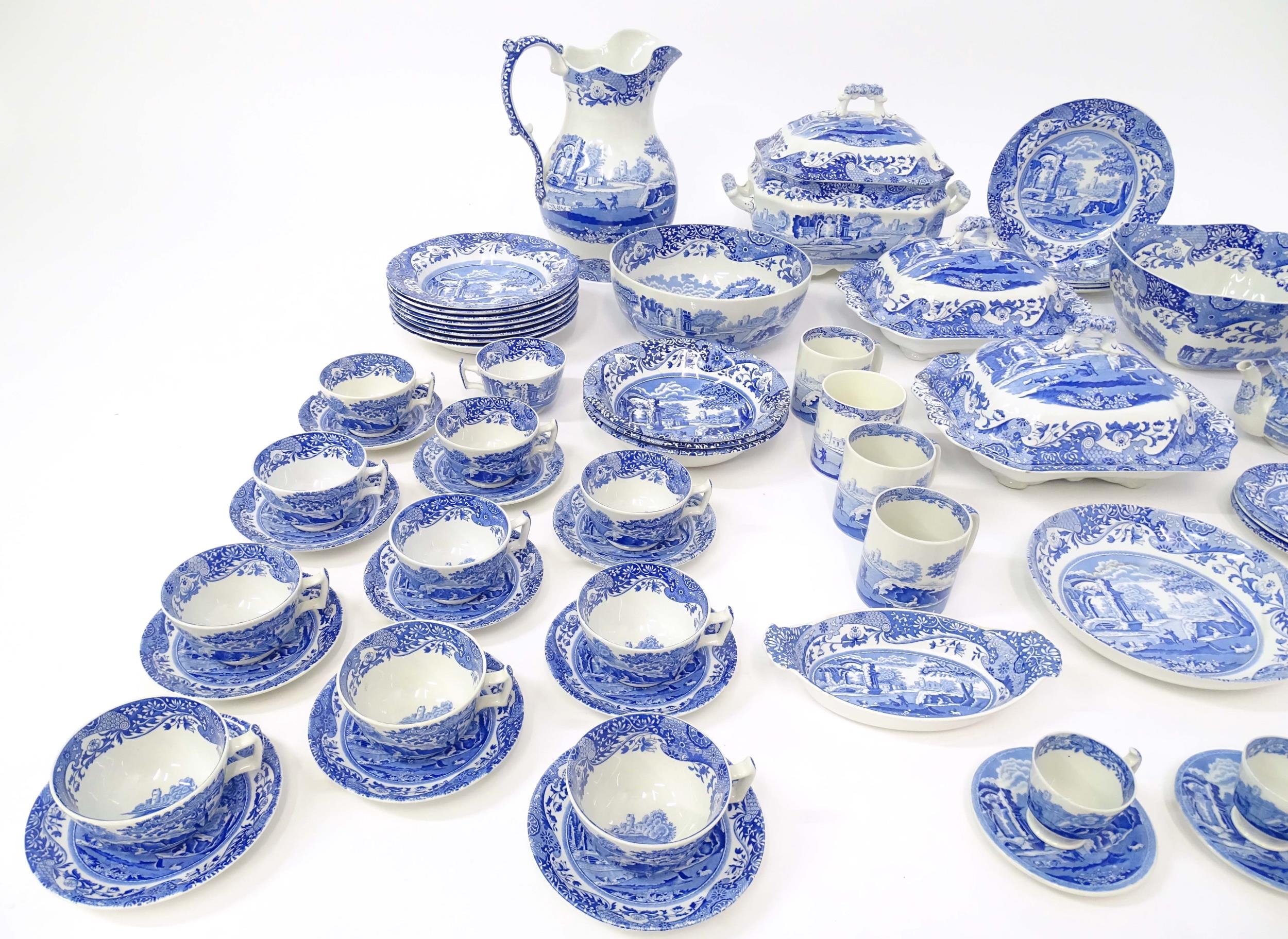 A quantity of blue and white Copeland Spode and Spode tea and dinner wares in the Italian pattern to - Bild 3 aus 29