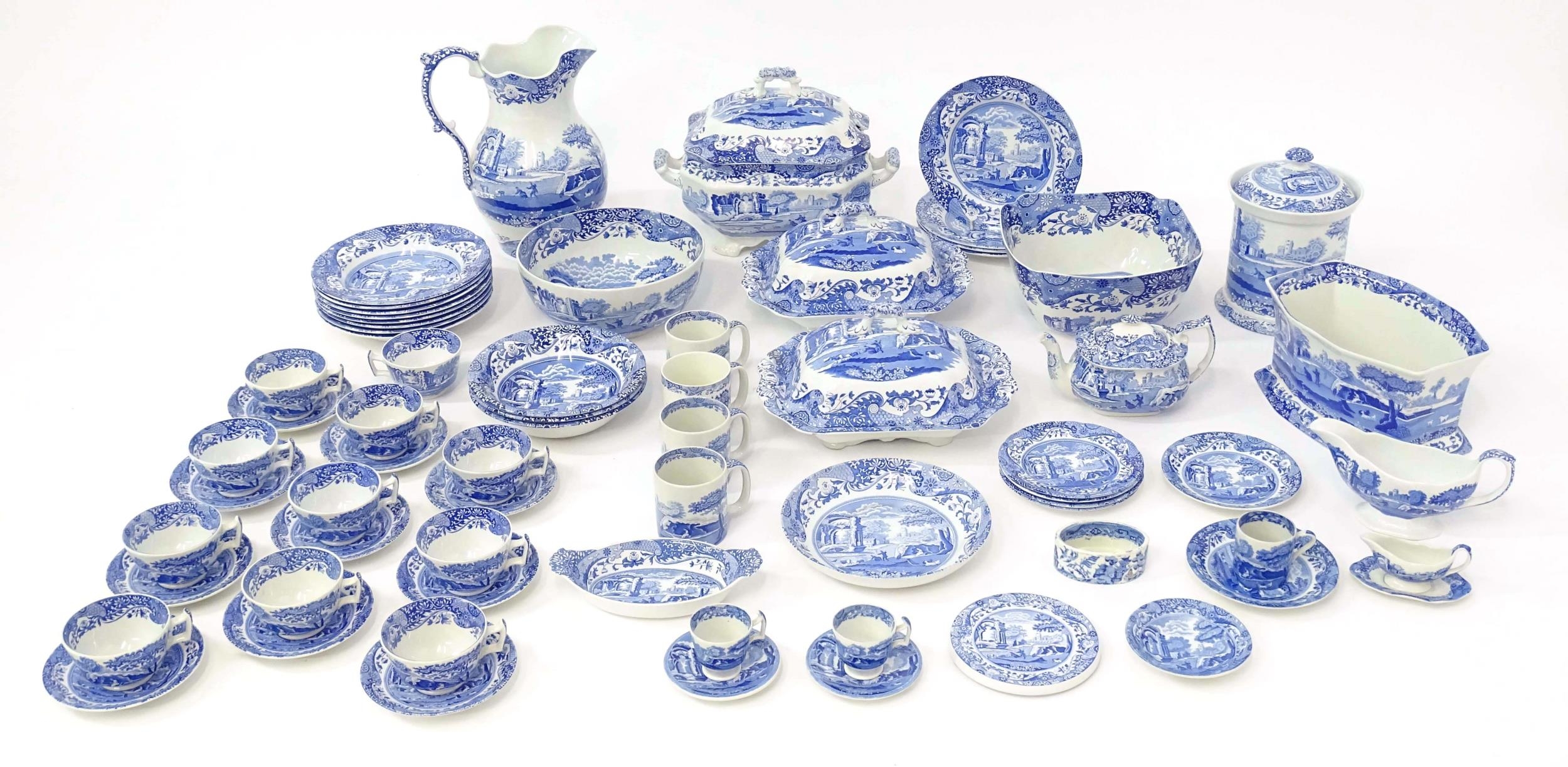 A quantity of blue and white Copeland Spode and Spode tea and dinner wares in the Italian pattern to