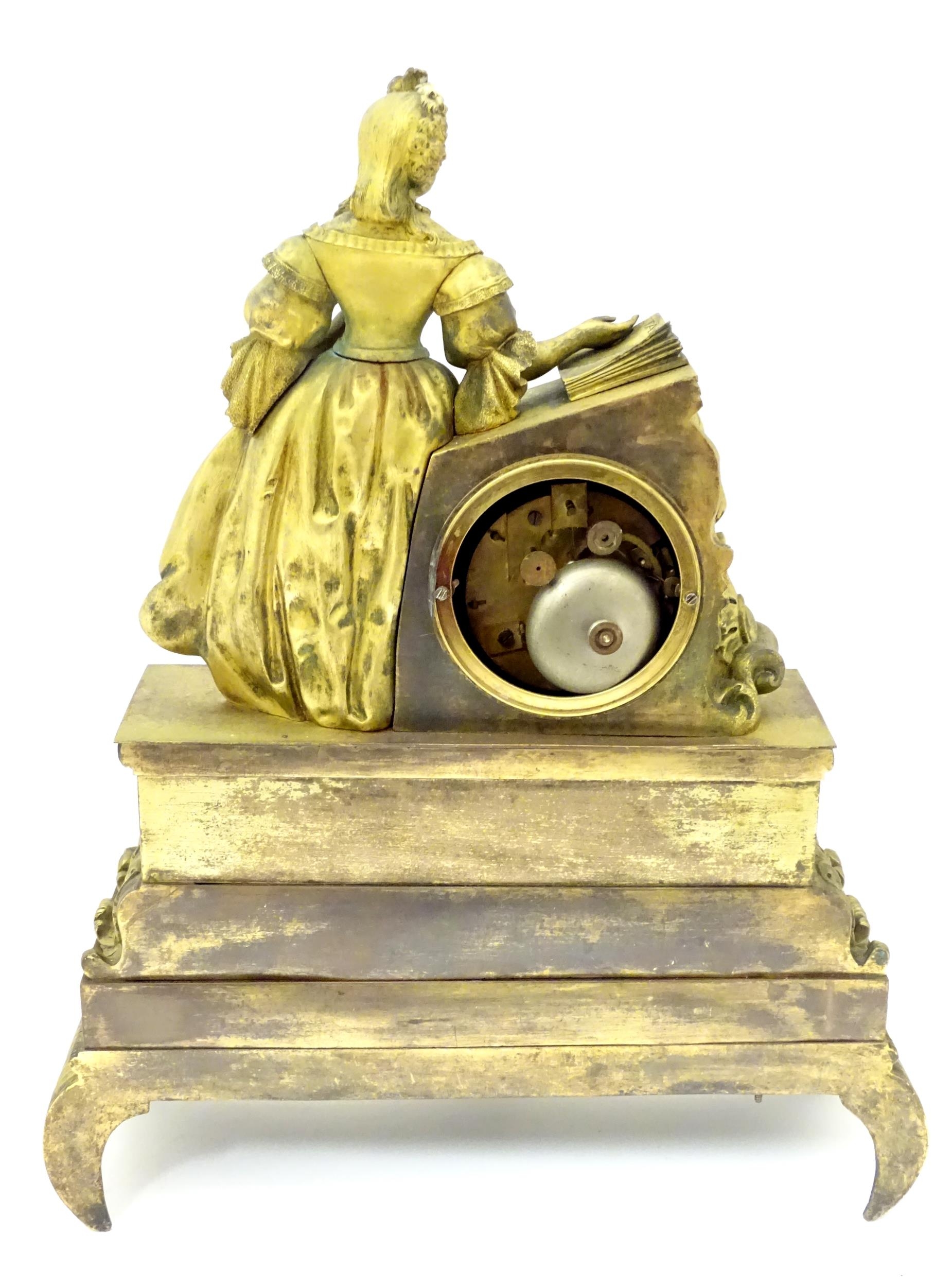 A 19thc French mantel clock with figural decoration. The silvered dial with moon hands, the 8 day - Image 7 of 9