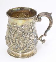 A Geo II silver mug hallmarked London 1748 London 1748. Approx. 4 1/2" high Please Note - we do