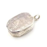 A Geo III silver vinaigrette with engraved decoration, hallmarked Birmingham c. 1804, maker Samuel