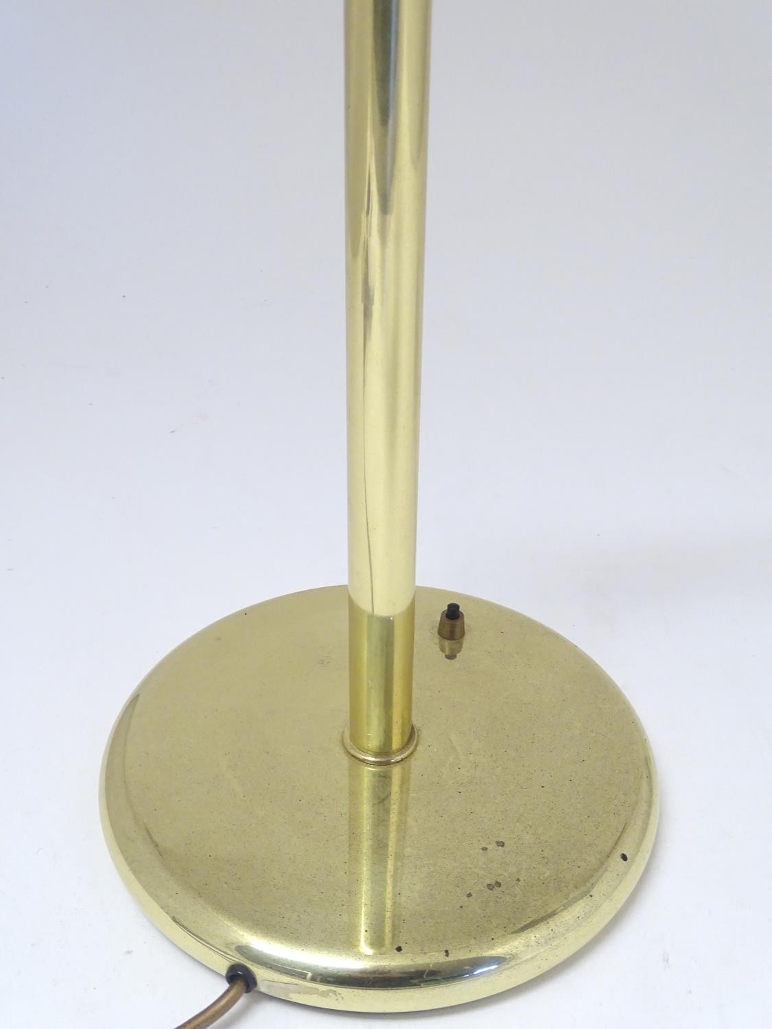 A mid to late 20thC Art Deco style brass table lamp, with articulated and adjustable shade and - Image 5 of 6