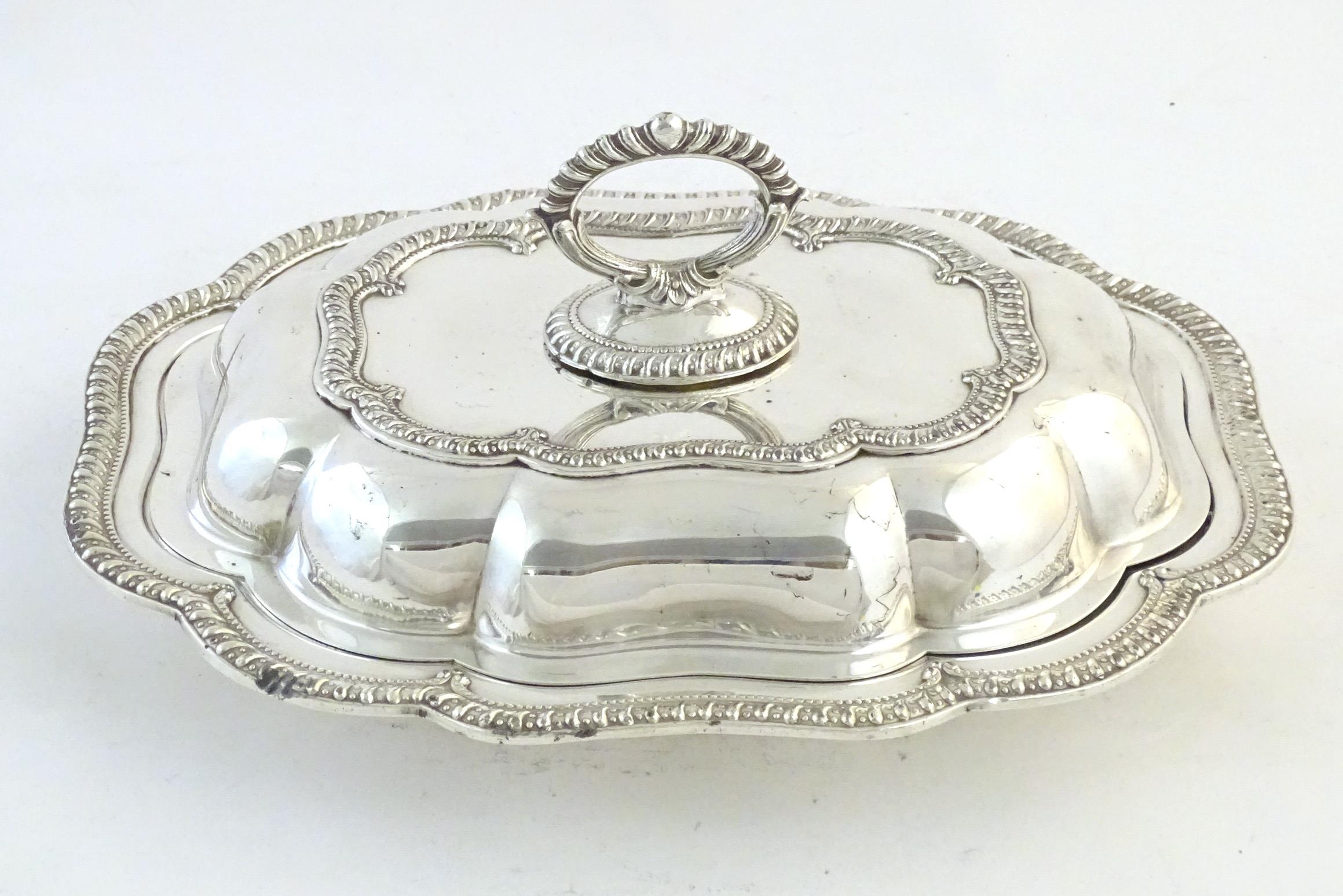 A silver plate serving / entree dish and cover. Approx. 14" wide Please Note - we do not make - Image 3 of 4