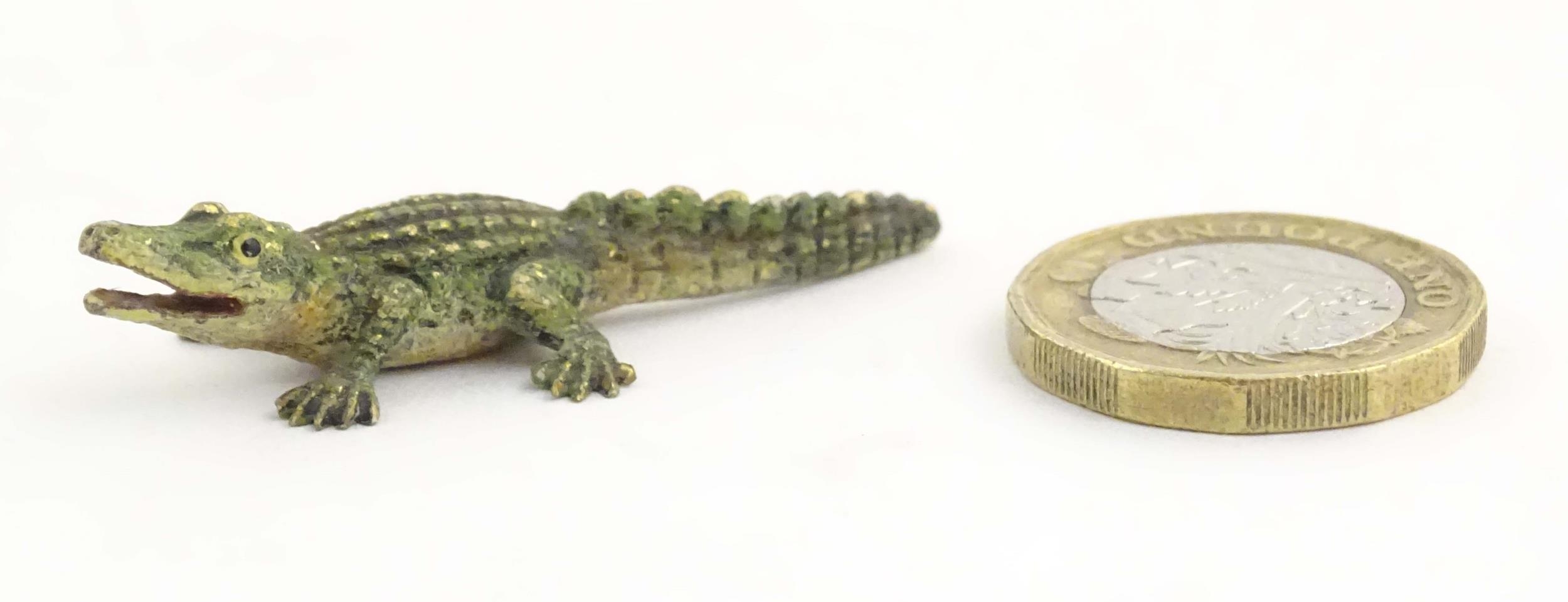 A cold painted bronze model of a crocodile / alligator. Approx. 2" long Please Note - we do not make - Image 2 of 9