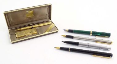 A mid to late 20thC presentation cased Win International lighter and ballpoint pen set, together