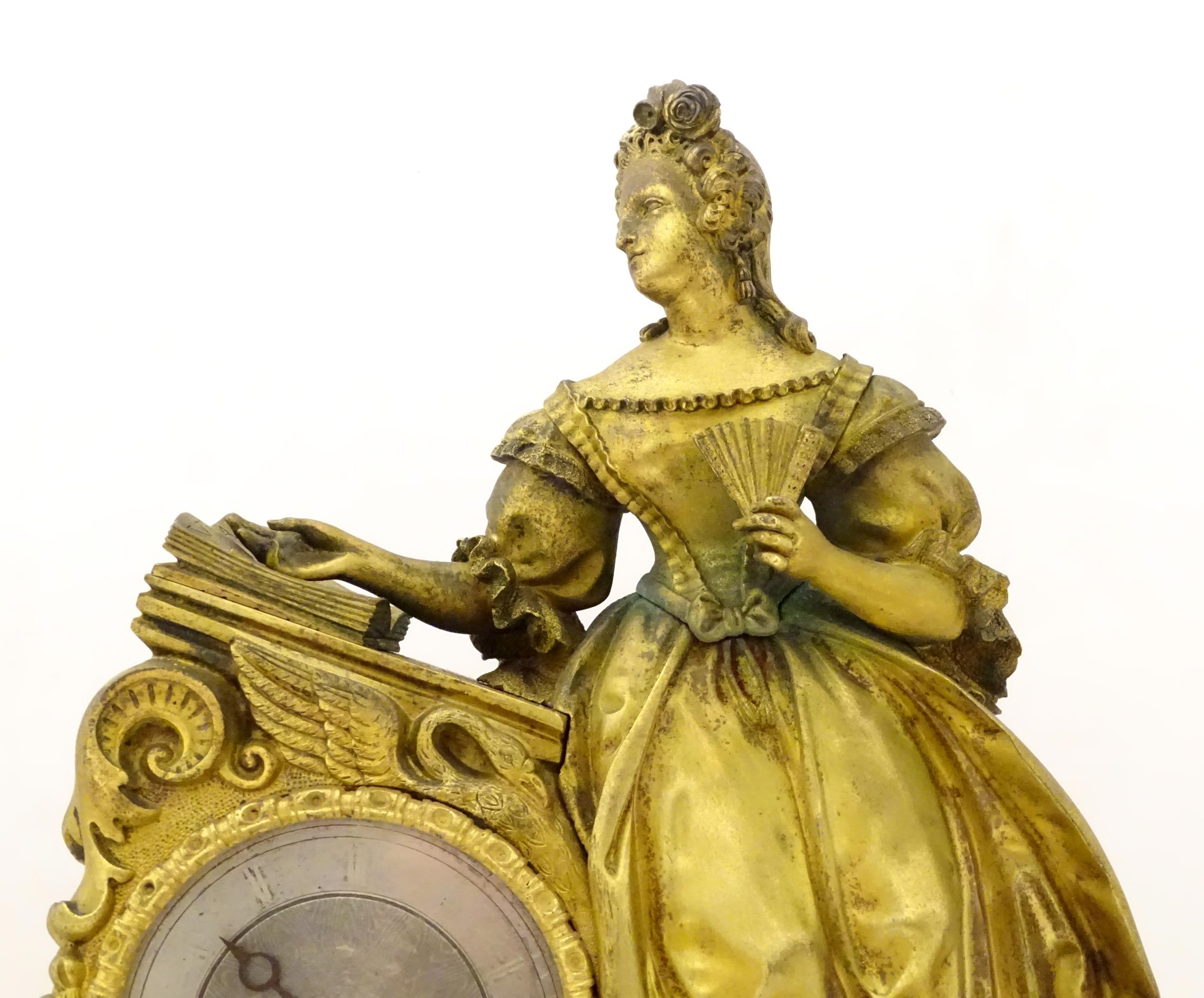 A 19thc French mantel clock with figural decoration. The silvered dial with moon hands, the 8 day - Image 4 of 9