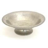 An Arts and Crafts Tudric Pewter pedestal bowl with hammered decoration. Stamped under. Approx. 3