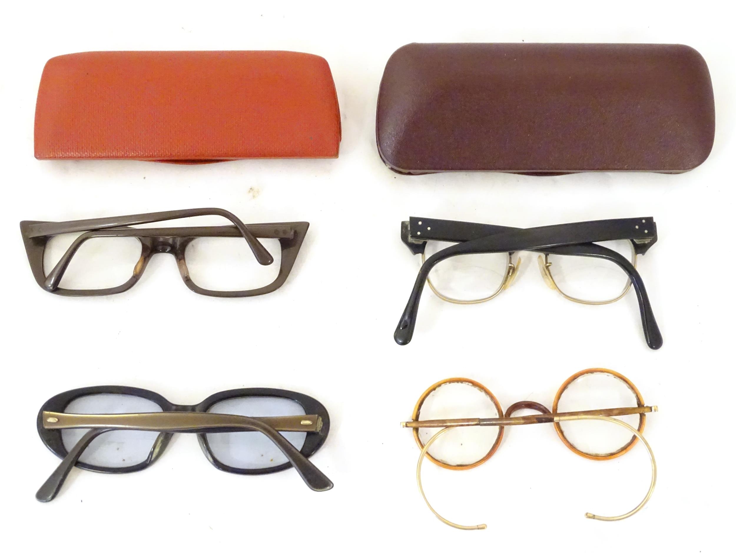 Four pairs of mid 20thC spectacles / glasses, the largest 5 1/4" wide (4) Please Note - we do not - Image 2 of 6