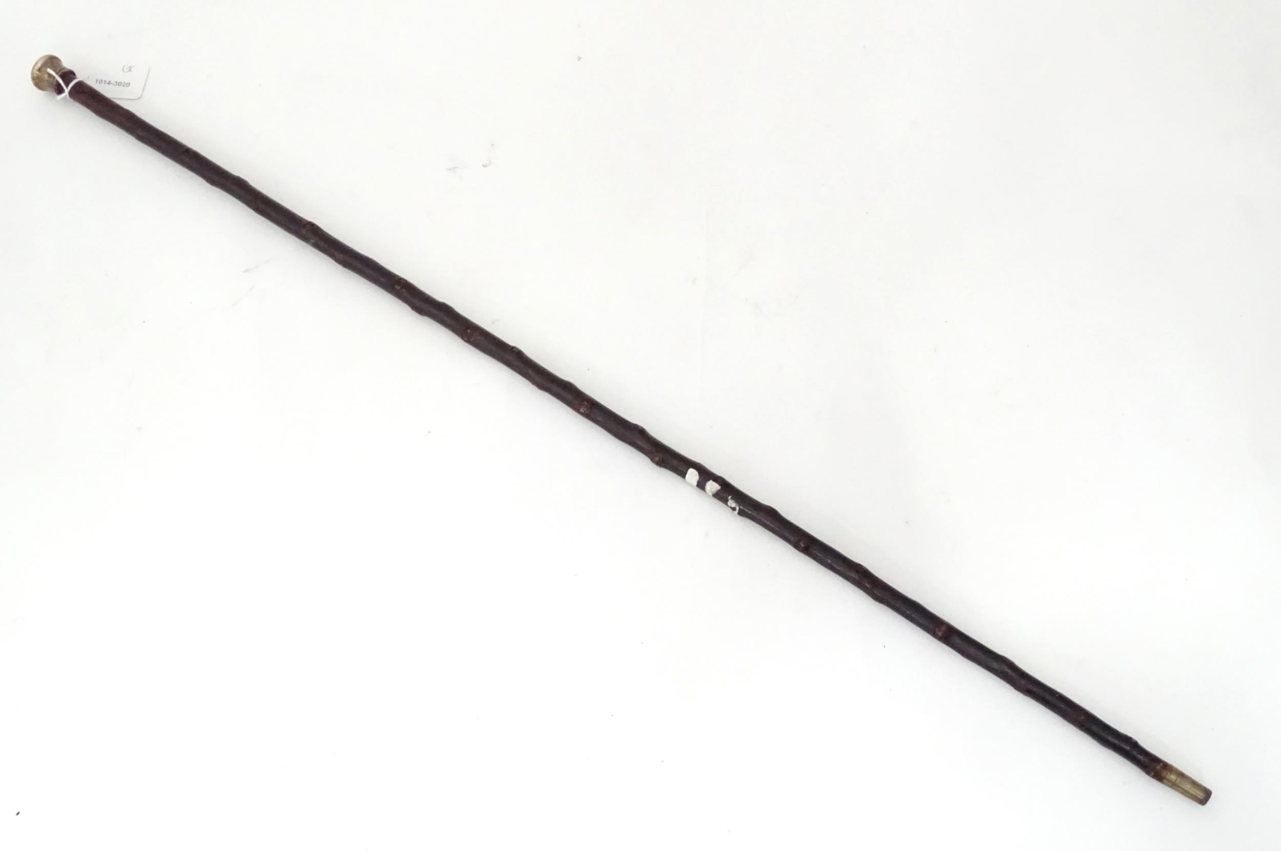 Walking stick / cane : A wooden stick with silver top hallmarked London 1900. 34 1/2" long Please - Image 3 of 5