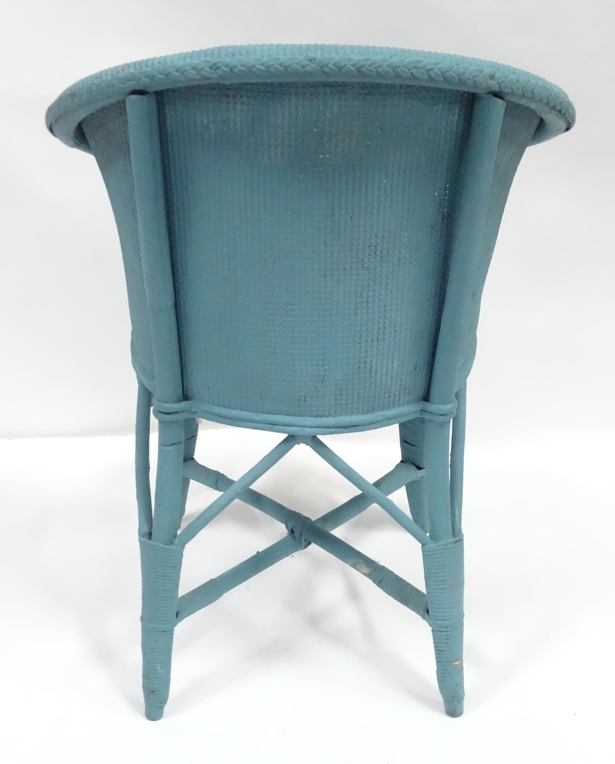 Lloyd loom style chair Please Note - we do not make reference to the condition of lots within - Bild 2 aus 9