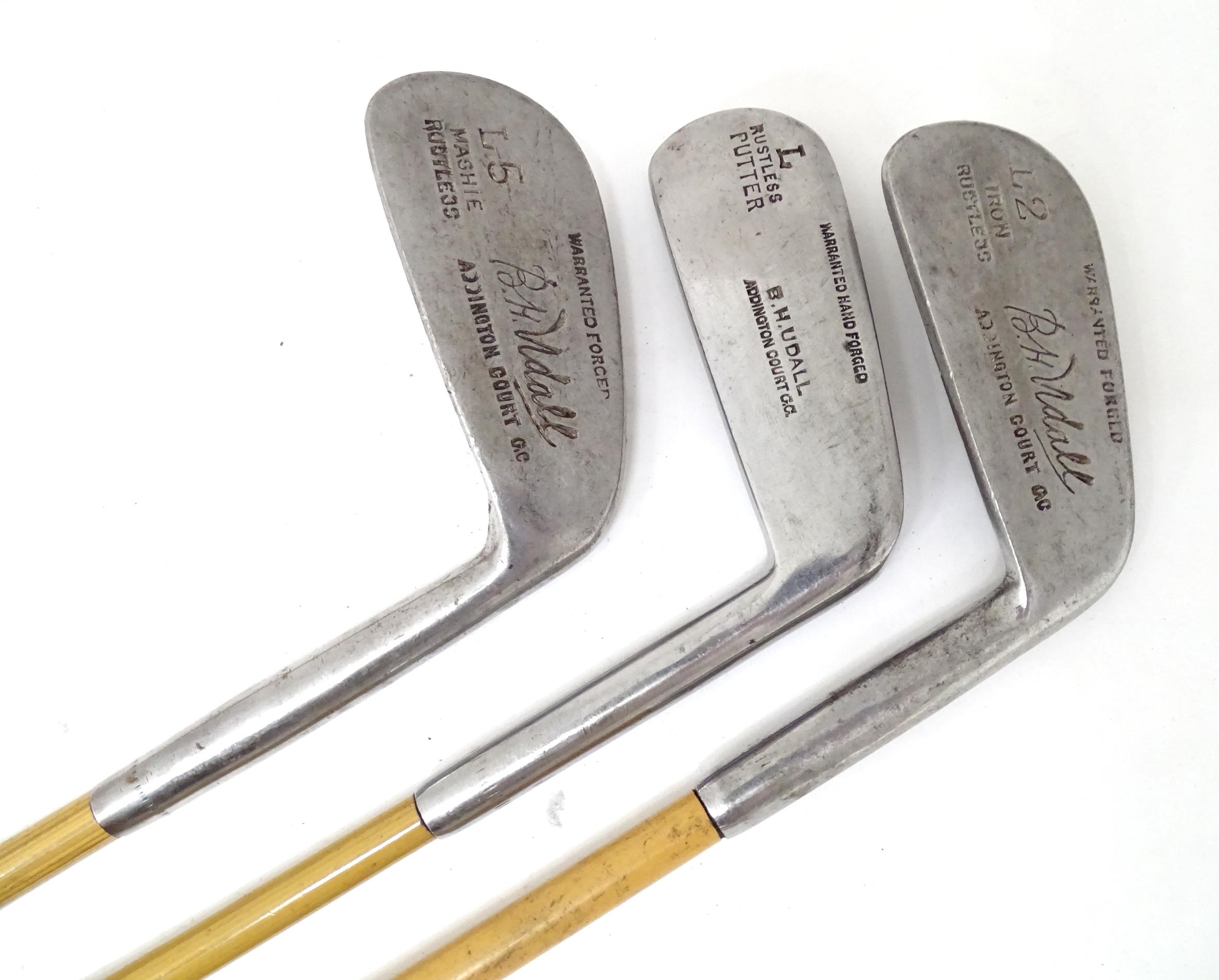 A quantity of mid 20thC golf clubs Please Note - we do not make reference to the condition of lots - Bild 5 aus 15