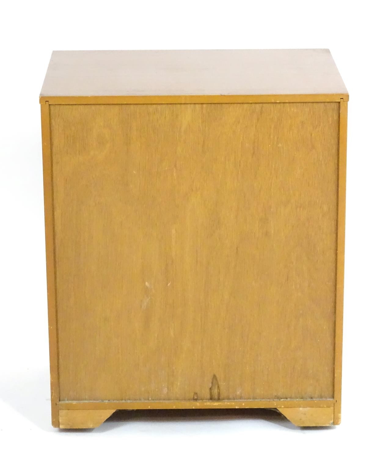 Vintage retro, mid-century: a Schreiber small chest of four drawers, standing on castors, 28" - Bild 4 aus 9