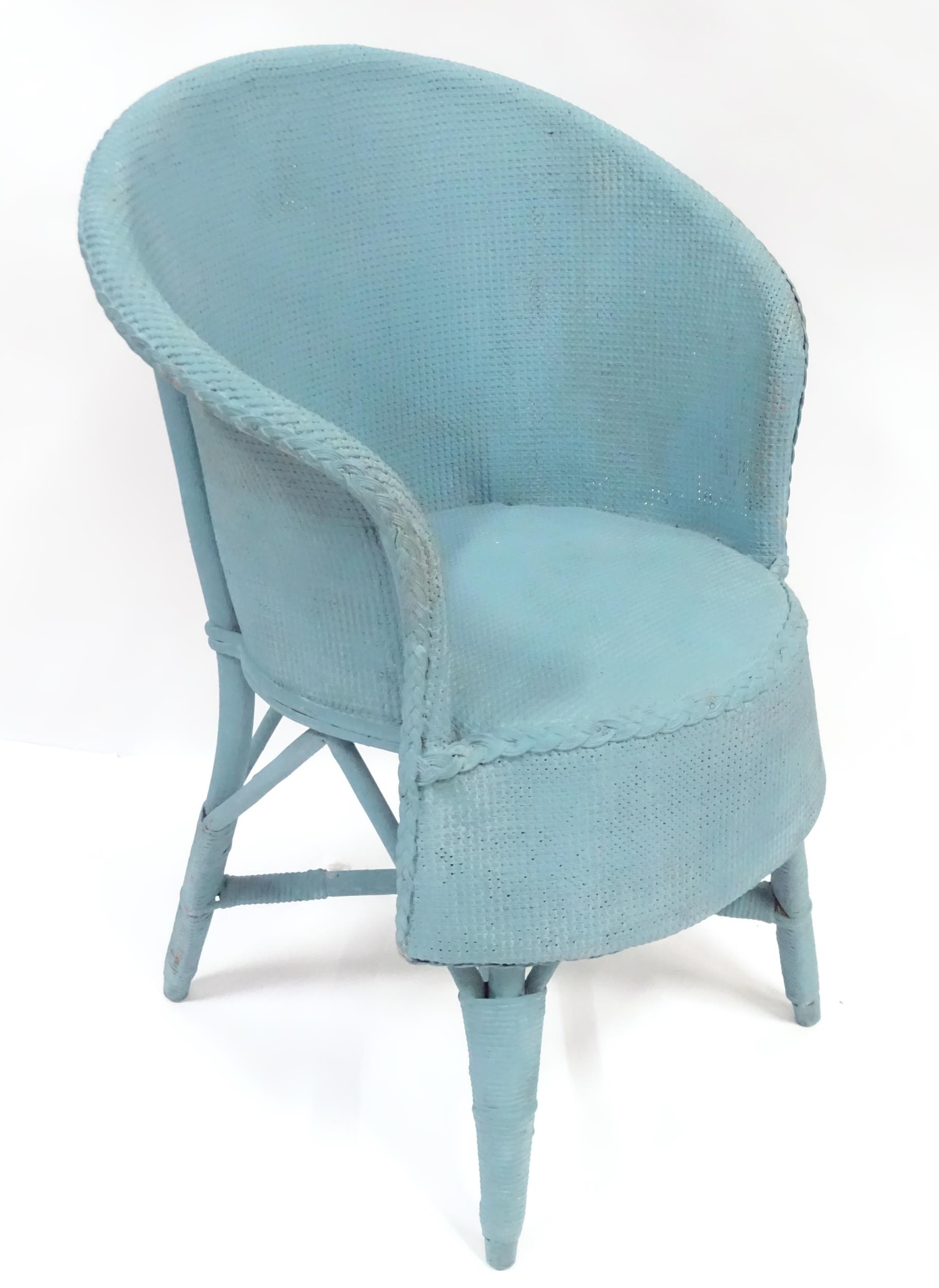 Lloyd loom style chair Please Note - we do not make reference to the condition of lots within - Bild 5 aus 9