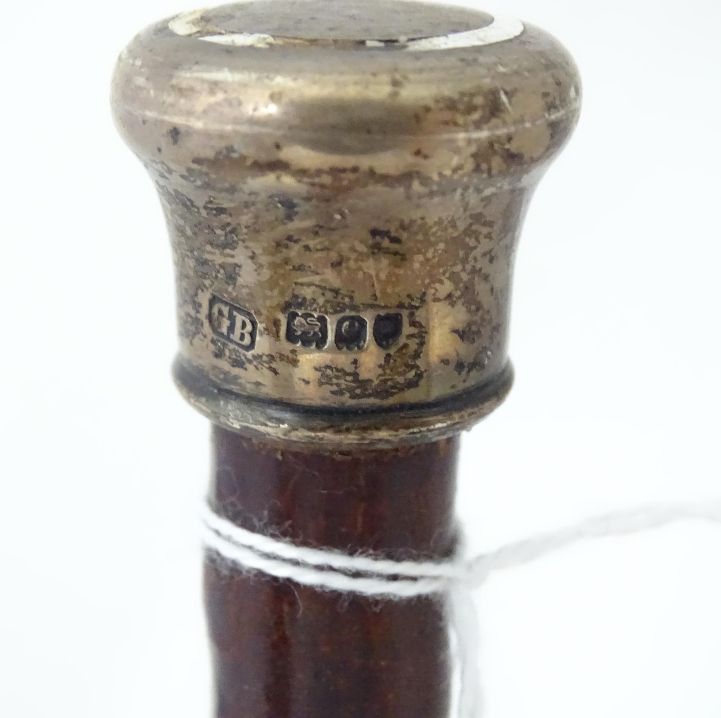 Walking stick / cane : A wooden stick with silver top hallmarked London 1900. 34 1/2" long Please - Image 5 of 5