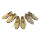 Vintage fashion / clothing: 3 pairs of leather soled men's shoes including a cream pair of slip on