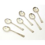 A set of six Art Deco silver coffee / tea spoons, hallmarked Birmingham 1925, maker William Suckling