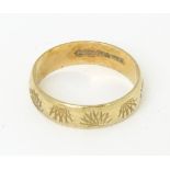A 9ct gold ring. Ring size approx. O Please Note - we do not make reference to the condition of lots