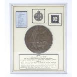 Militaria, WWI / First World War / WW1 / World War 1: a framed bronze death plaque to Rifleman